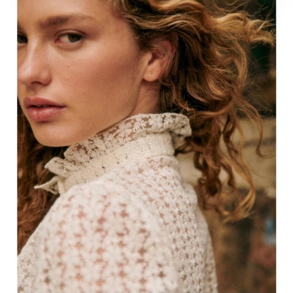SÉZANE Cathy Guipure Embroidered White Lace Button Front Blouse NWOT - Picture 3 of 16